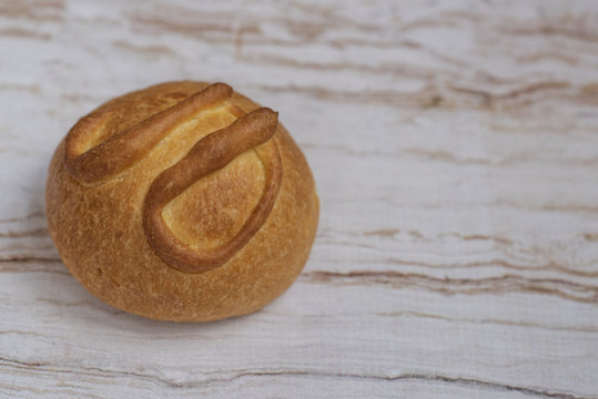 Fresh bun placed on table