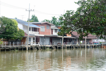 Fototapeta na wymiar Waterfront community Ratchaburi