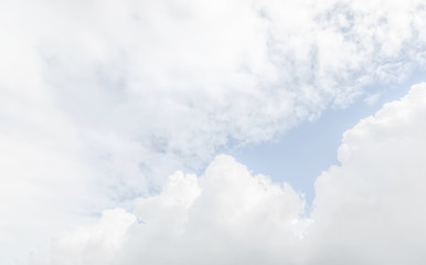 white cumulus clouds backghround