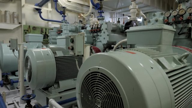Air compressor with electric motor