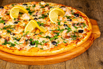 Pizza with prawn