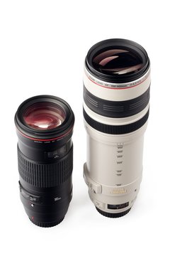 Zoom lenses