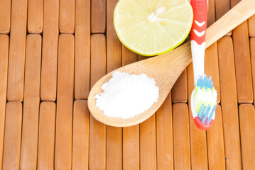 baking soda (sodium bicarbonate)