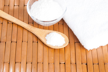 baking soda (sodium bicarbonate)