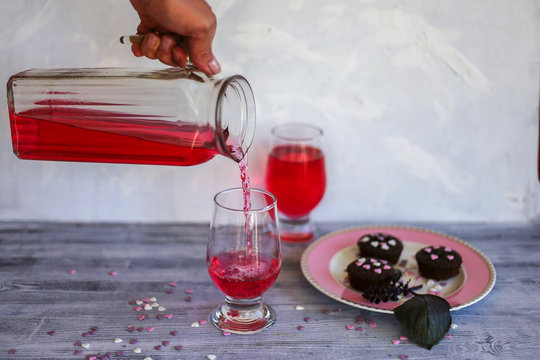 Pink Traditional Sherbet And Heart Chocolate Cake