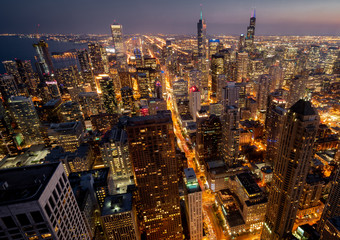 Skyline von Chicago bei Nacht (Sicht von John Hancock Center)