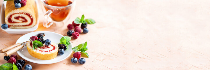 Swiss roll with berries