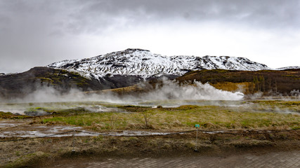 iceland mountain cloudy