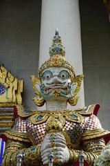 statue bodhgaya temple thailandais