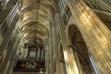 La Basilique de Saint-Quentin (02)