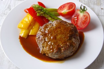ハンバーグステーキ　Hamburger　steak