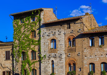 Fototapeta na wymiar San Gimignano medieval town in Tuscany Italy