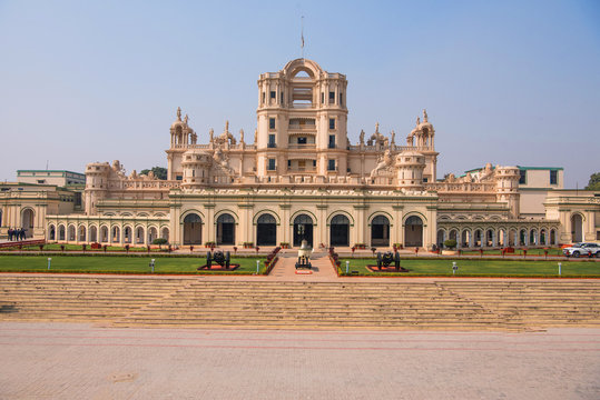 Lucknow 