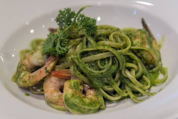 pasta with shrimps