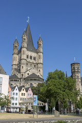 Fototapeta na wymiar View of the Church of St. Martin in the center of Cologne