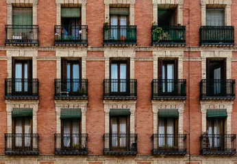 Deurstickers Traditional housing building in Lavapies in Madrid © jjfarq