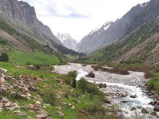 Fototapeta na wymiar The Ala Archa National Park in the Tian Shan mountains of Bishkek Kyrgyzstan