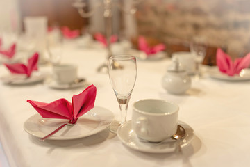 Tischdekoration, festlich, Gedecke schön dekoriert