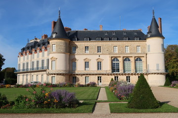 Fototapeta na wymiar Château et jardin de Rambouillet, dans les Yvelines (France)