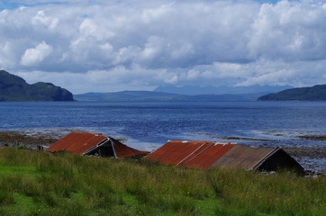 Fototapeta na wymiar Beautiful view over a Scottish loch