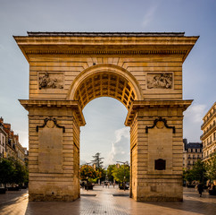 Fototapeta na wymiar La Porte Guillaume à Dijon