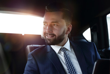 Business people use a laptop