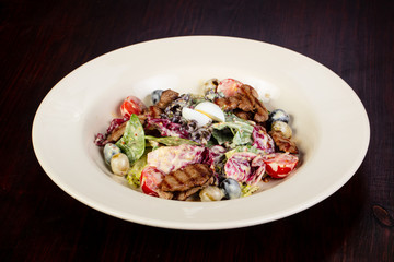 Roasted pork salad
