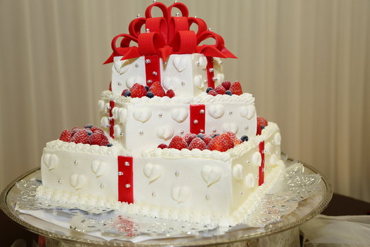 ウエディングケーキ Images Browse 1 219 Stock Photos Vectors And Video Adobe Stock
