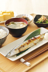 さんまの塩焼き　Grilled Pacific saury