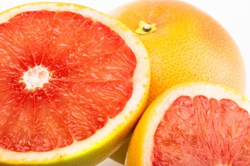 Fototapeta na wymiar Fresh sliced grapefruit