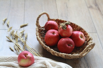 red apples in a basket