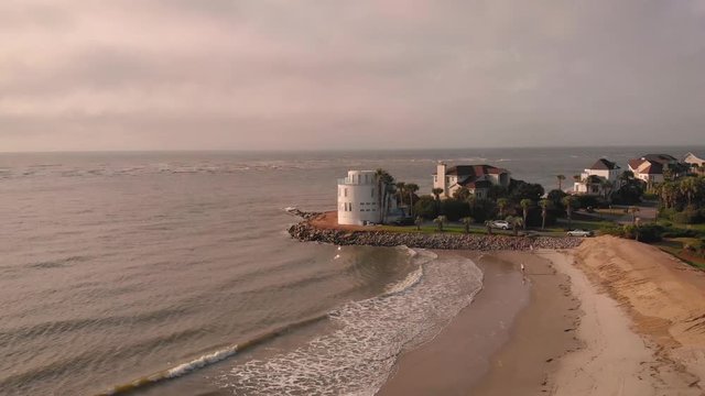 beach house in Charleston