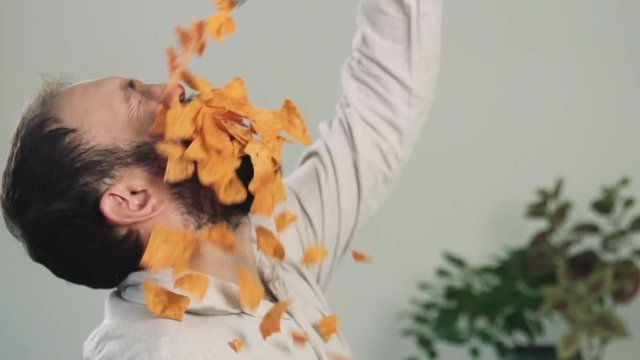 2_Eating tortilla chips in slow motion