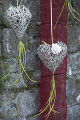 Creazioni in salice per addobbi festose