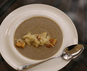 champignon mushed mushrooms cream soup with roasted bread toast pieces