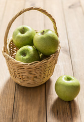 Basket with apples