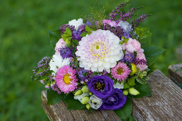 Sommerlicher Blumenstrauß