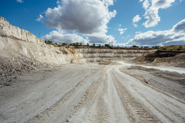 Development of the chalk pit. Roads for dump trucks