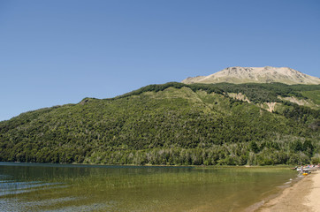 Verano entre montañas