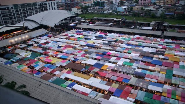 Train Night Market Ratchada view in Bangkok, Thailand.time lapse.