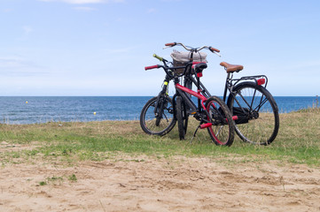 Obraz premium Biciclette sulla spiaggia