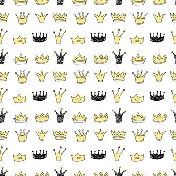 Seamless pattern with sketch crowns.