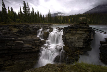 Fototapeta na wymiar Athabasca Falls, Alberta