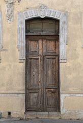 Alte Eingangstüre auf Kuba (Karibik)