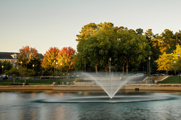 Obraz premium Fountain in the City