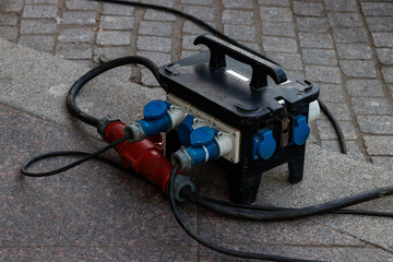 Extension cord and sockets for high voltage wires