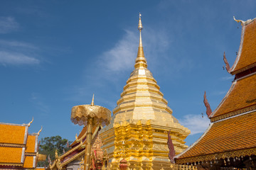 Fototapeta premium Buddhist Temple name Wat Phra That Doi Suthep in Chiang Mai city, Thailand - The most beautiful golden stupa in Thai. ​