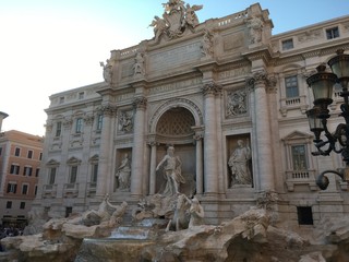 Obraz premium fontana di trevi in rome italy
