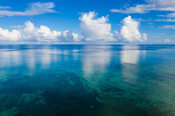 Fototapeta premium Top view of Tropical lagoon of Ishigaki island