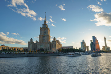 Obraz premium Moscow city image at the sunset. One of the Stalin era houses image (Ukraina hotel)